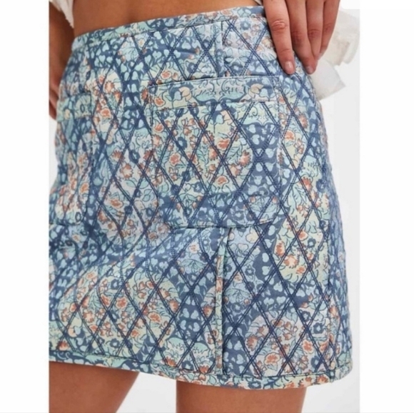 Free People Darla Quilted Mini Skirt. NWOT. - Picture 7 of 7